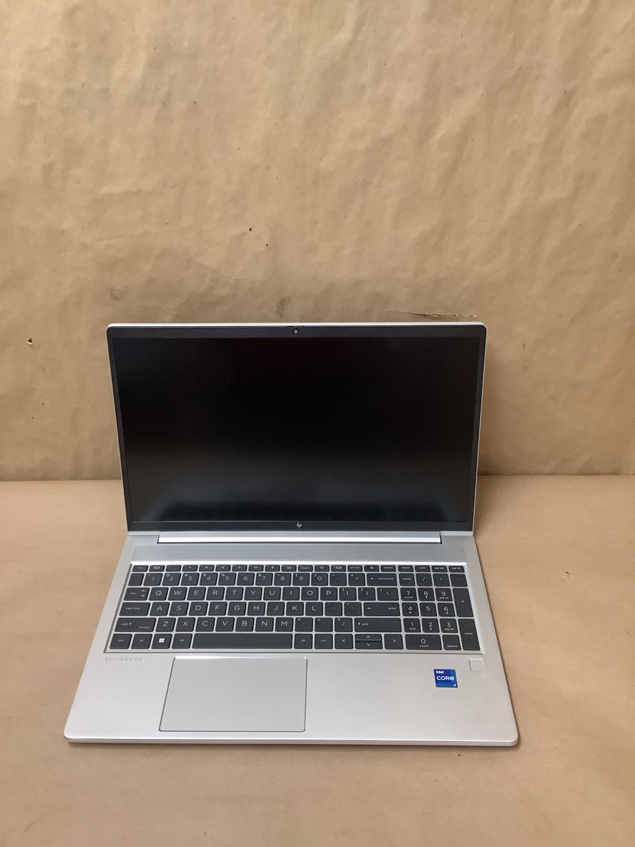 HEWLETT PACKARD ELITEBOOK 650 G10 15.6″ LAPTOP WITH CHARGER (B33005384)