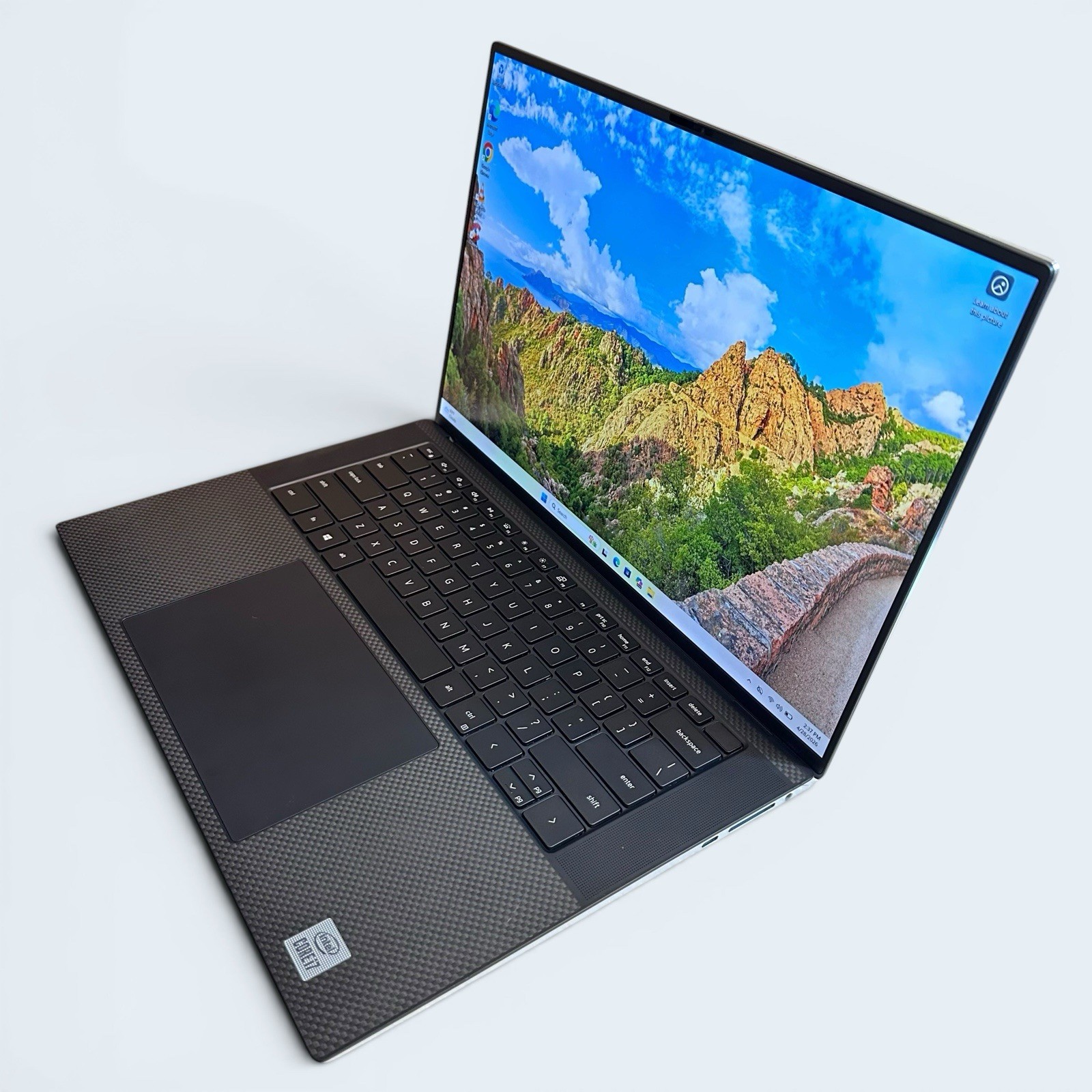 Dell XPS 15 9500 Intel I7-10750H 2.6GHz, 16GB Ram, 512GB NVMe, W-11 Pro..