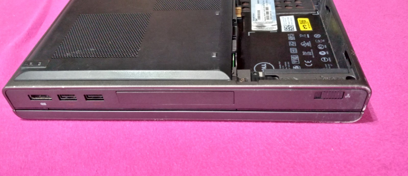 Dell M4600 laptop Intel I7-2820qm 2.3-3.4Ghz 16GB 512GB PREMIERCOLOR RGB W5170M