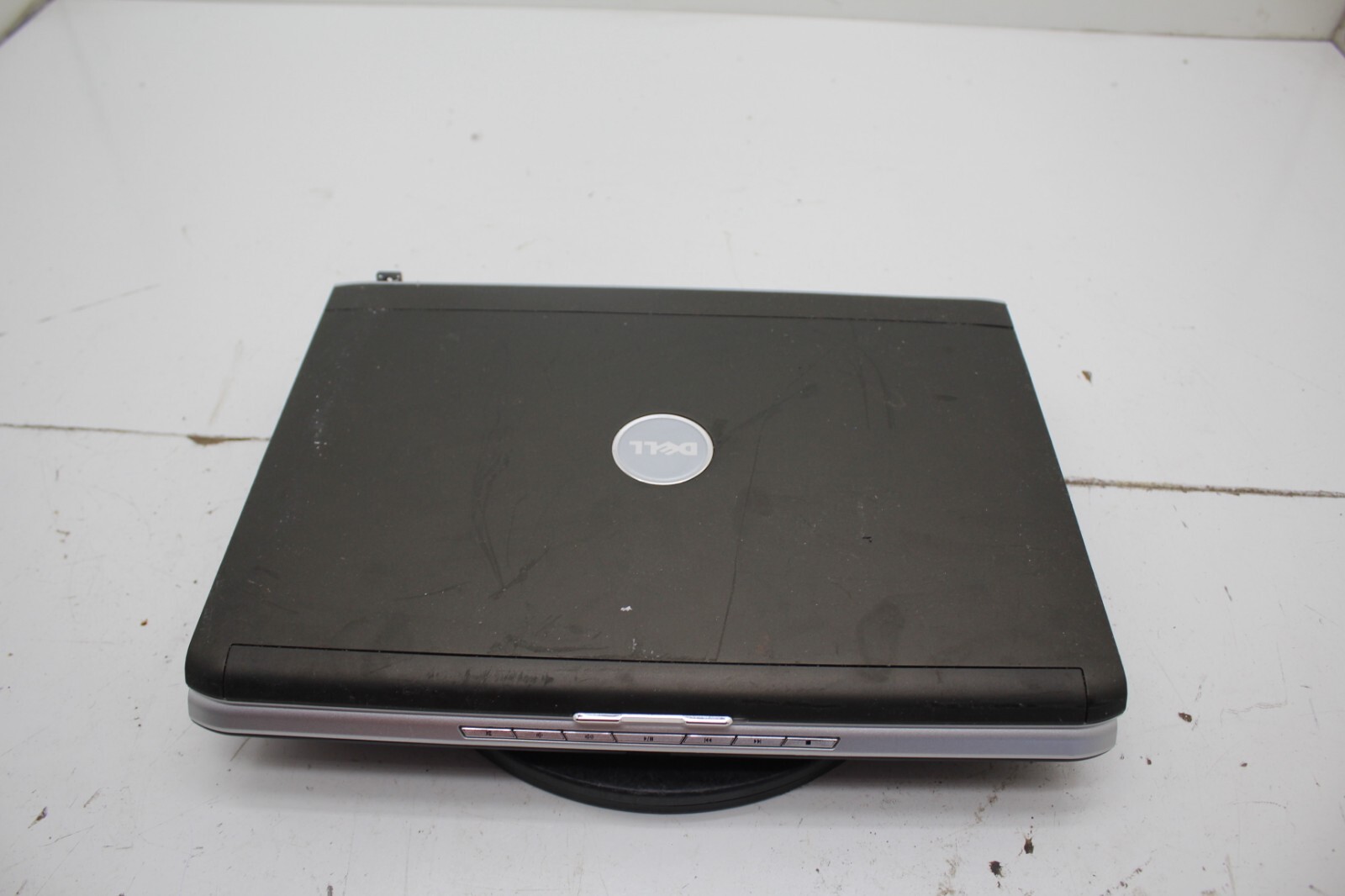 Dell Inspiron 1520 Core 2 Duo 3GB Ram – No HDD, Bad Battery – Screen issue-Parts