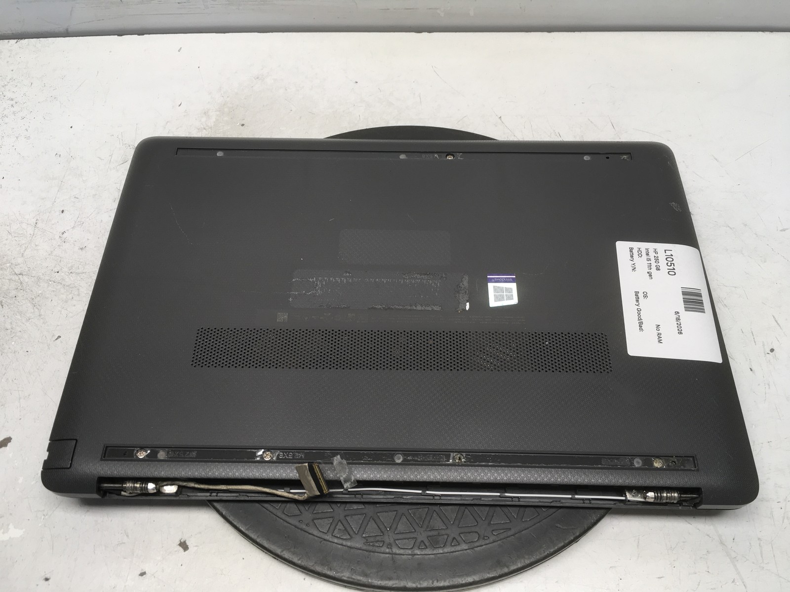 HP 250 G8 Intel i5 11th gen No RAM NO HDD No Batt