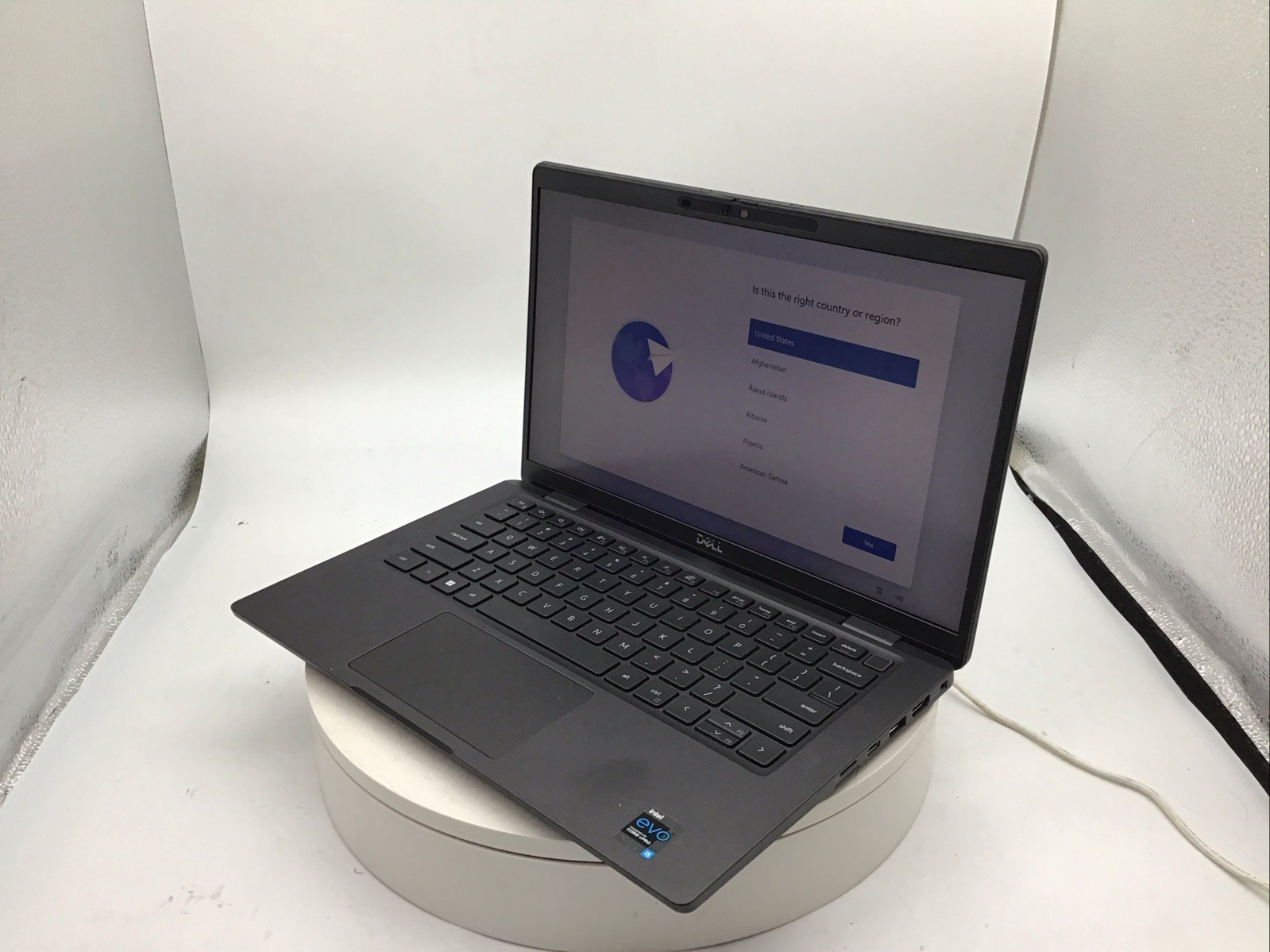Dell Latitude 7320 13.3″ Laptop i5-1145G7 16GB RAM 256GB SSD Windows 11 Pro Used