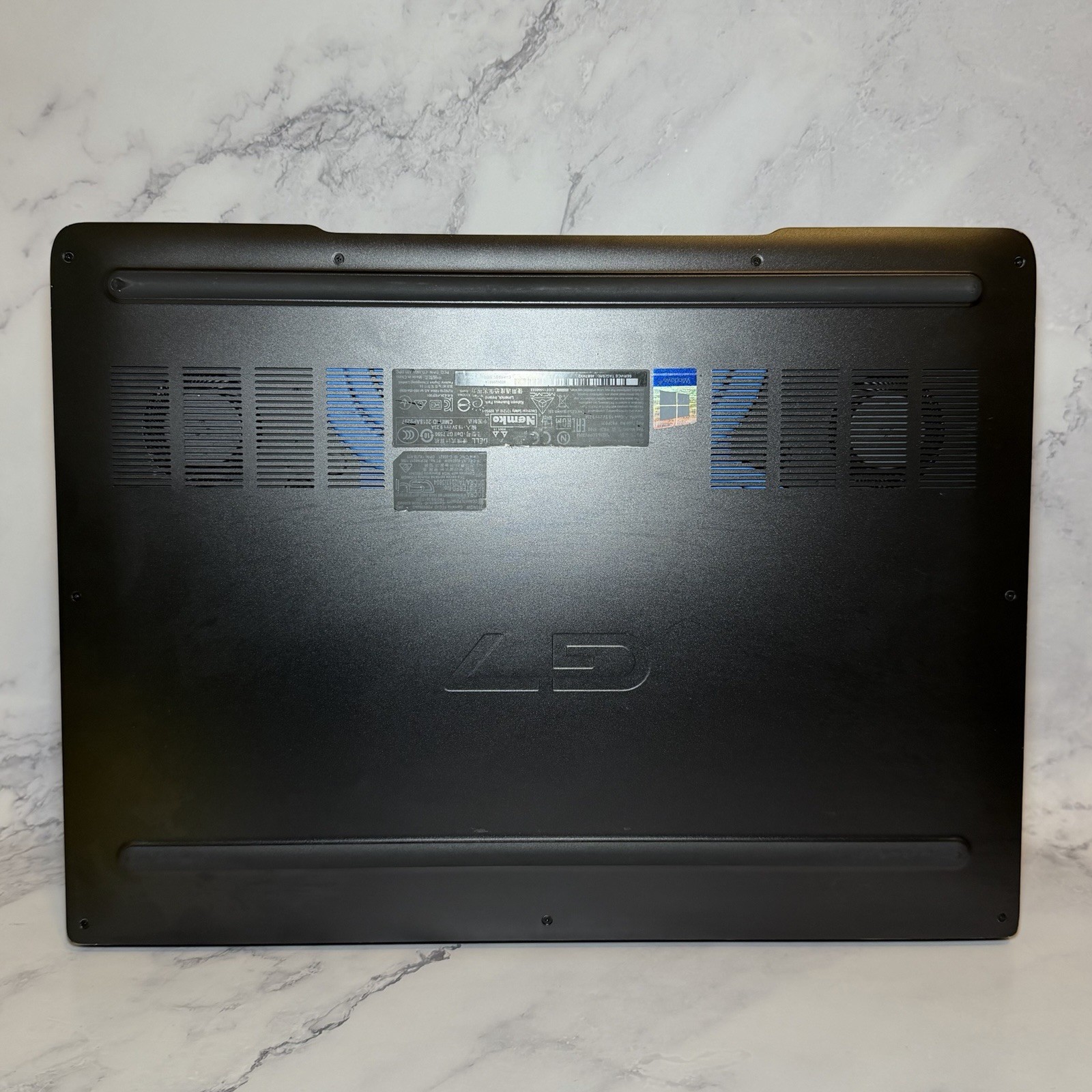 Dell G7 7590 Gaming Laptop FHD i7-9750H – 32GB RAM 512GB SSD GTX 2080 Max-Q GPU