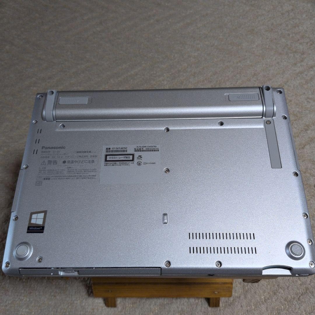 Panasonic Toughbook CF-SV7 i7-8550U Intel UHD 8GB SSD 238GB 12.1″WUXGA Win11 Pro