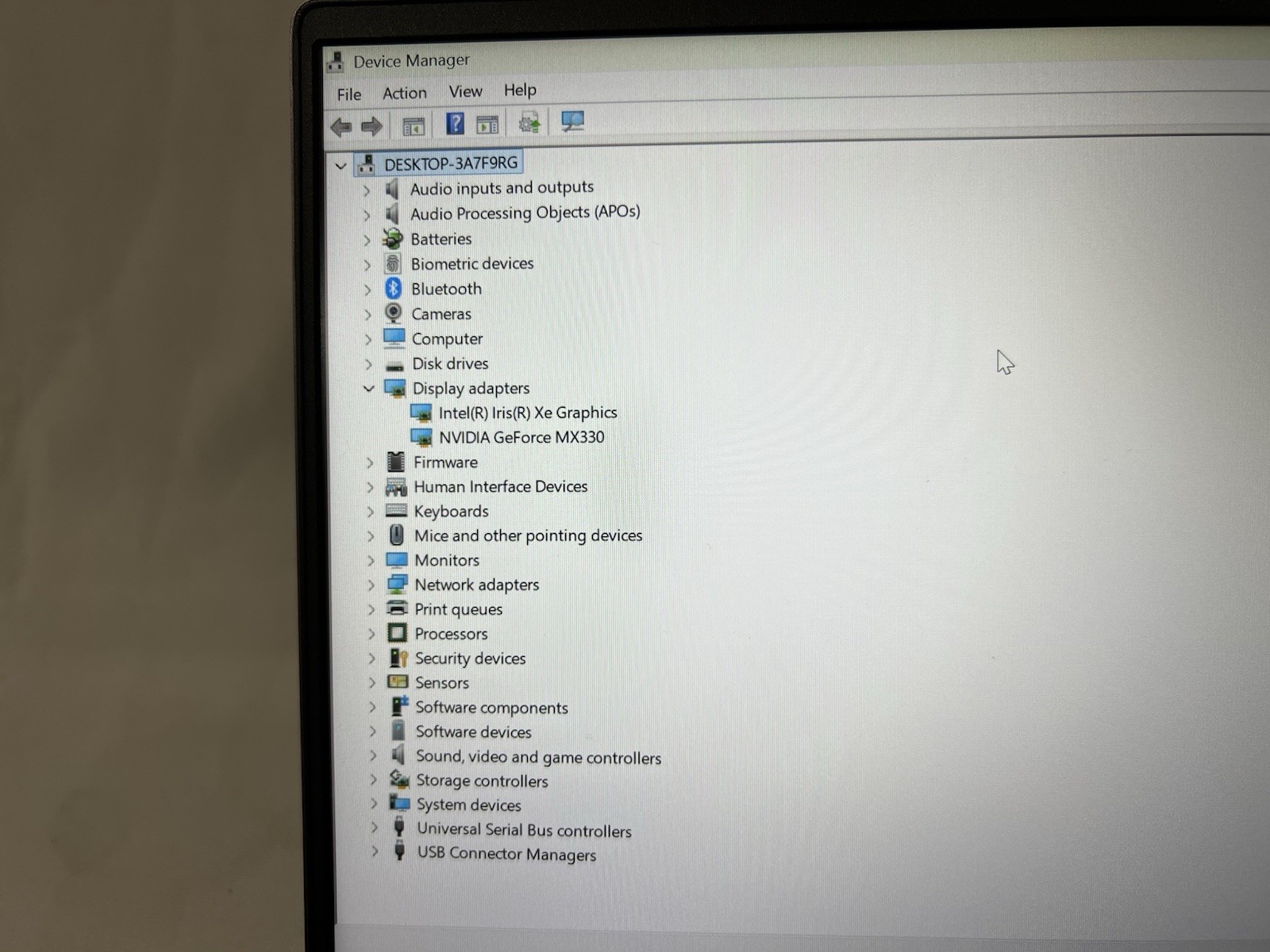 Dell Vostro 5402 14″ (i7-1165G7, 2.80GHz, 16GB RAM, 256GB NVMe SSD)Win11Pro wGPU