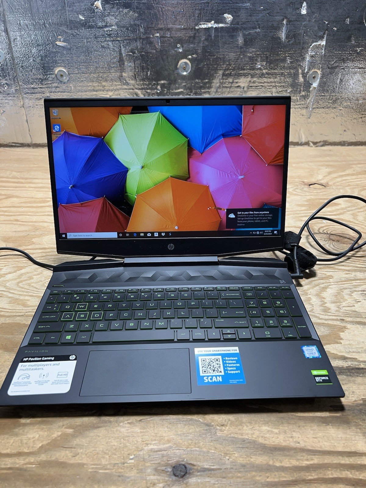 HP Pavilion 15.6” 256GB Intel Core i5 9th Gen 2.40GHz 8GB BATTERY NEEDS REPAIR