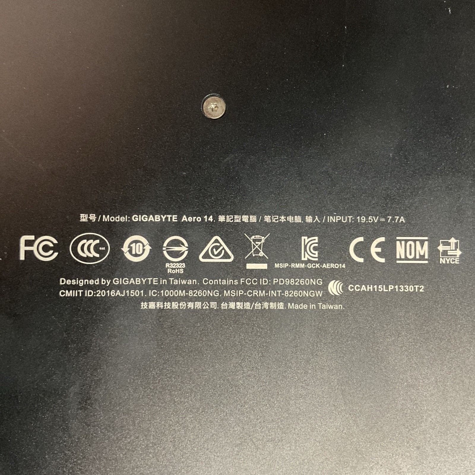Gigabyte Aero 14 Laptop GeForce GTX 1060 Intel Core i7-7700HQ – Tested Working