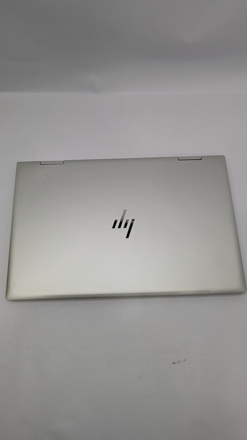 HP ENVY x360 2-in-1 15.6″ FHD Touch Laptop i5-1135g7 8GB RAM 256GB SSD Silver