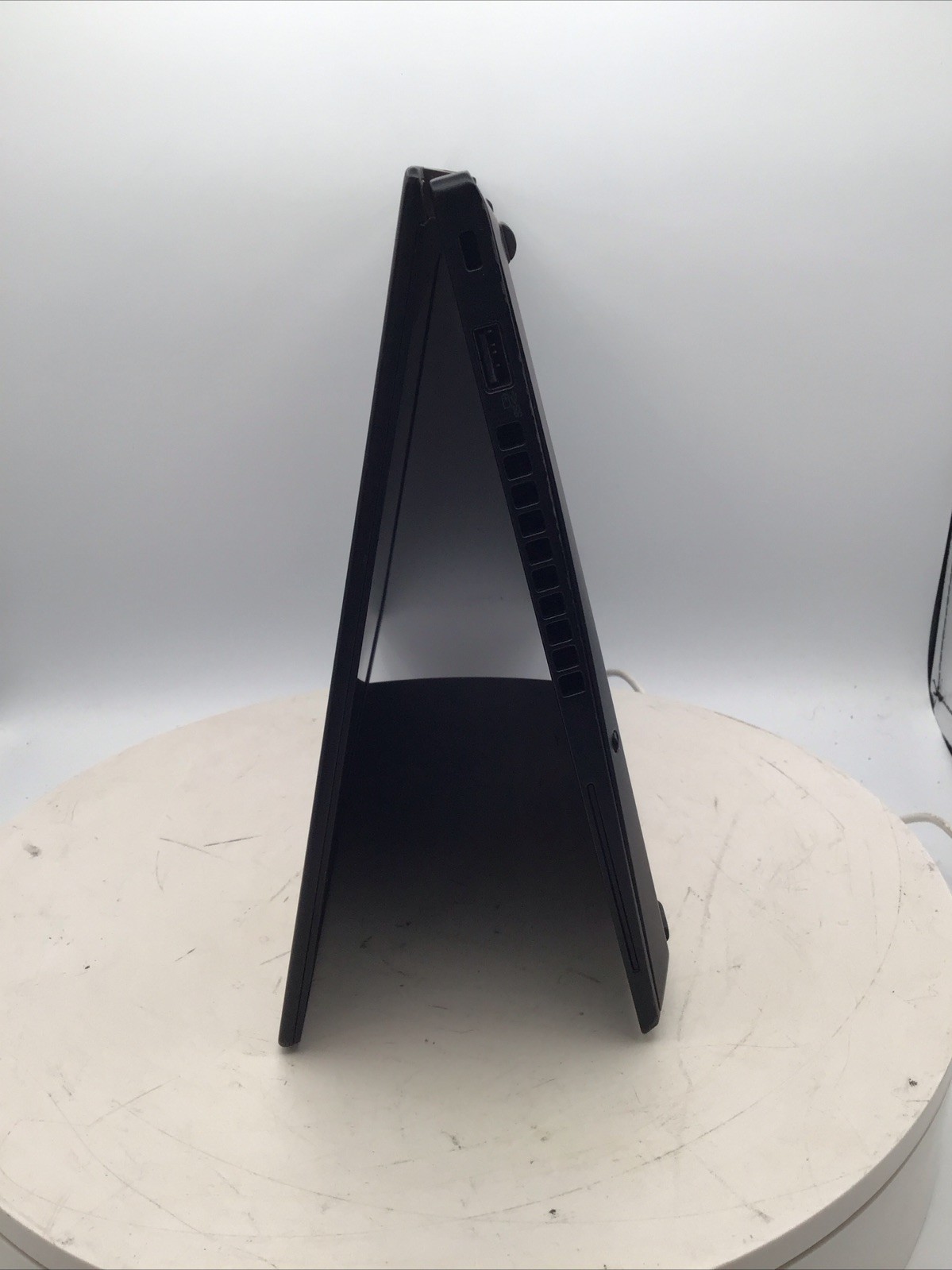 Lenovo ThinkPad X390 13.3″ Laptop i7-8665U 8GB RAM 512GB SSD Win11Pro Used READ