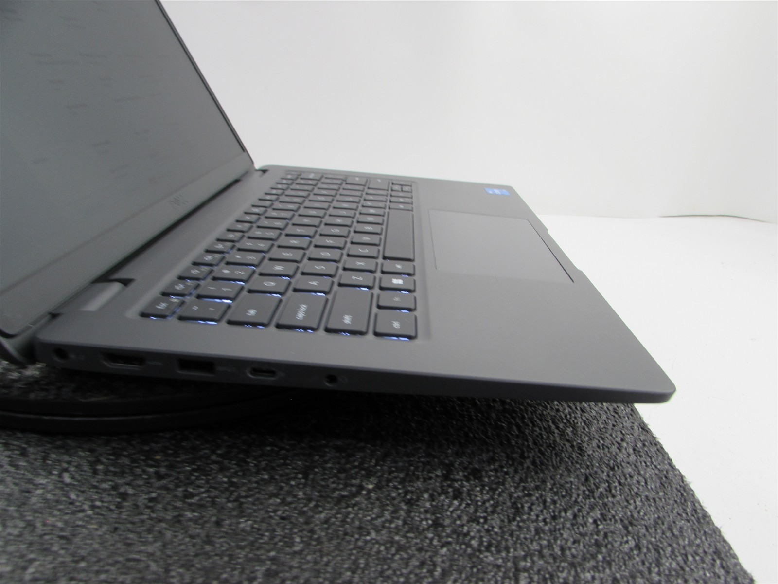 DELL LATITUDE 3440 1366X768 14″ CORE I5-1335U 256GB SSD 16GB RAM NO O.S