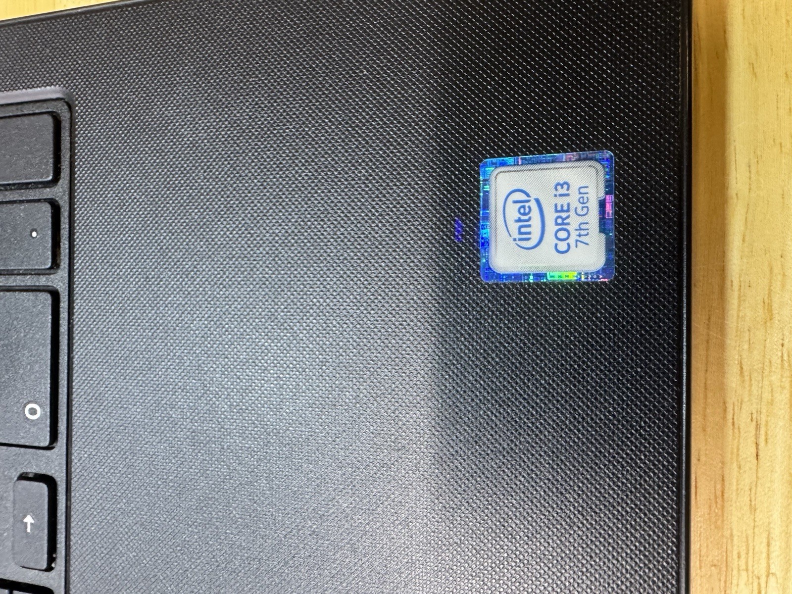 Dell laptop with a 7th Gen Intel Core i3 processor Untested (no Power Supply)