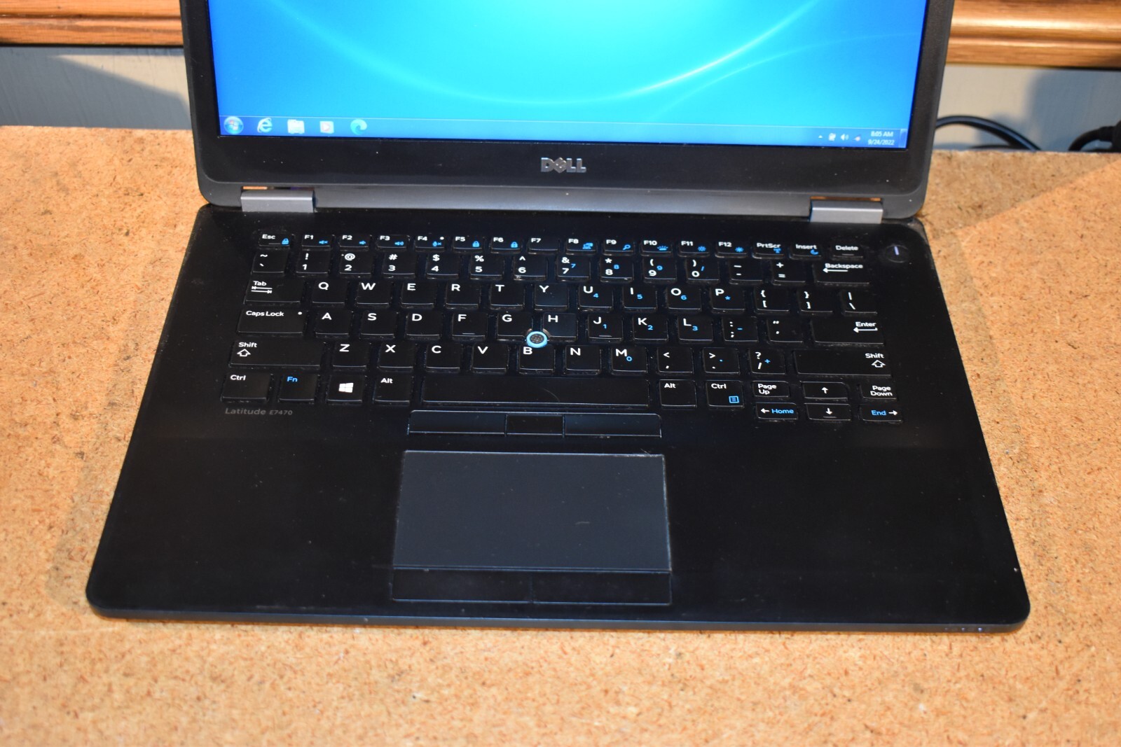 Dell Latitude E7470 Ultrabook Intel Core i7-6600U 128GB SSD Windows 7 Pro 32-bit