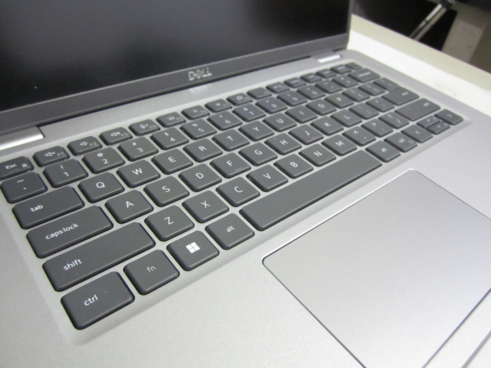 Dell Latitude 5430 i7-1265U 2.70GHz 16GB 512GB M2SSD UBUNTU LAPTOP + AC