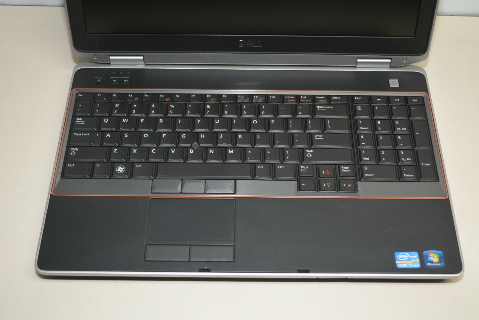 Dell Latitude E6520 Intel Core i7-2720QM @ 2.20GHZ 4GB Ram No HD #W104