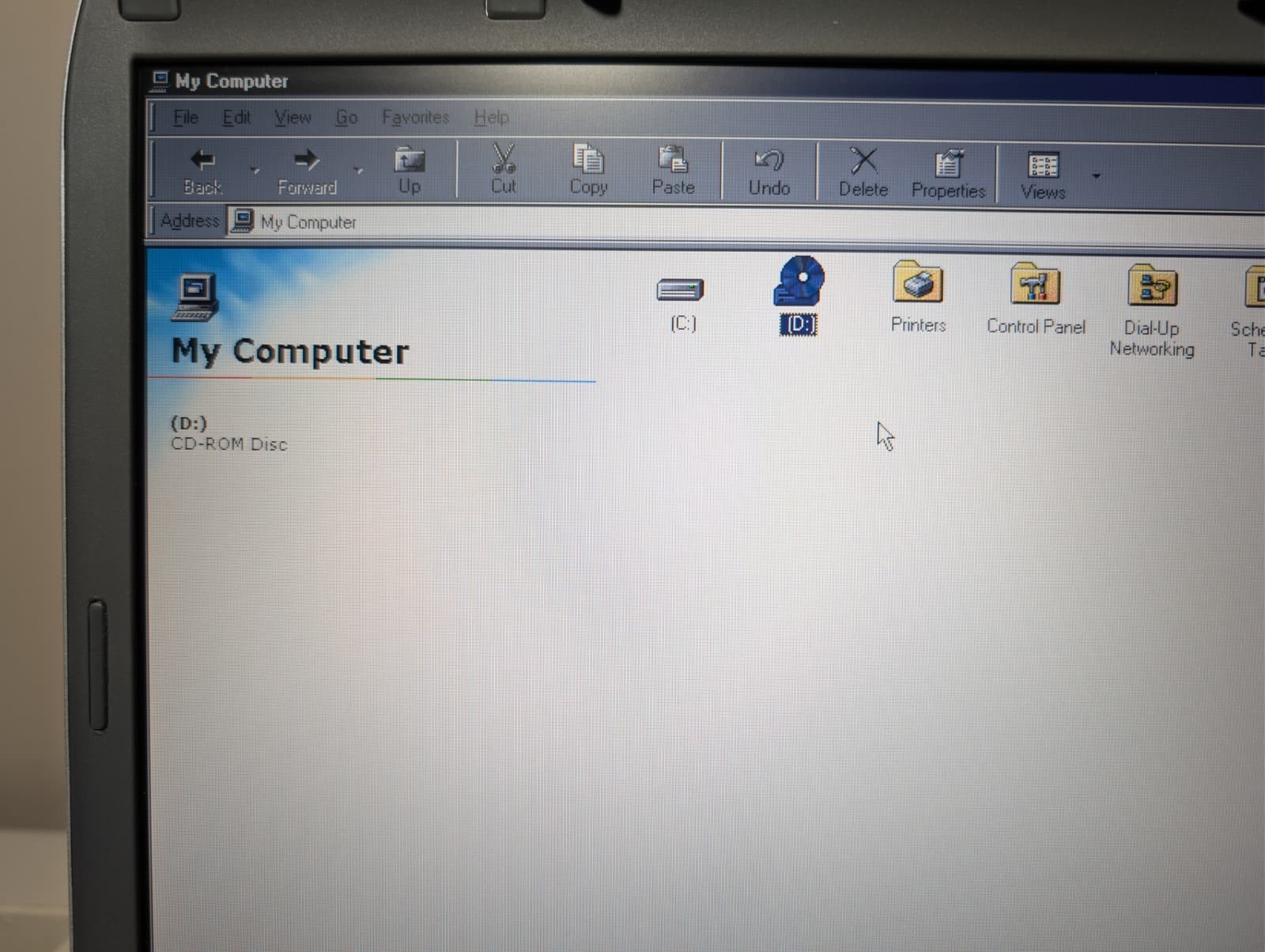 15″ HP Compaq NX9020 | Intel Celeron 256MB RAM 20GB HDD | Windows 98SE
