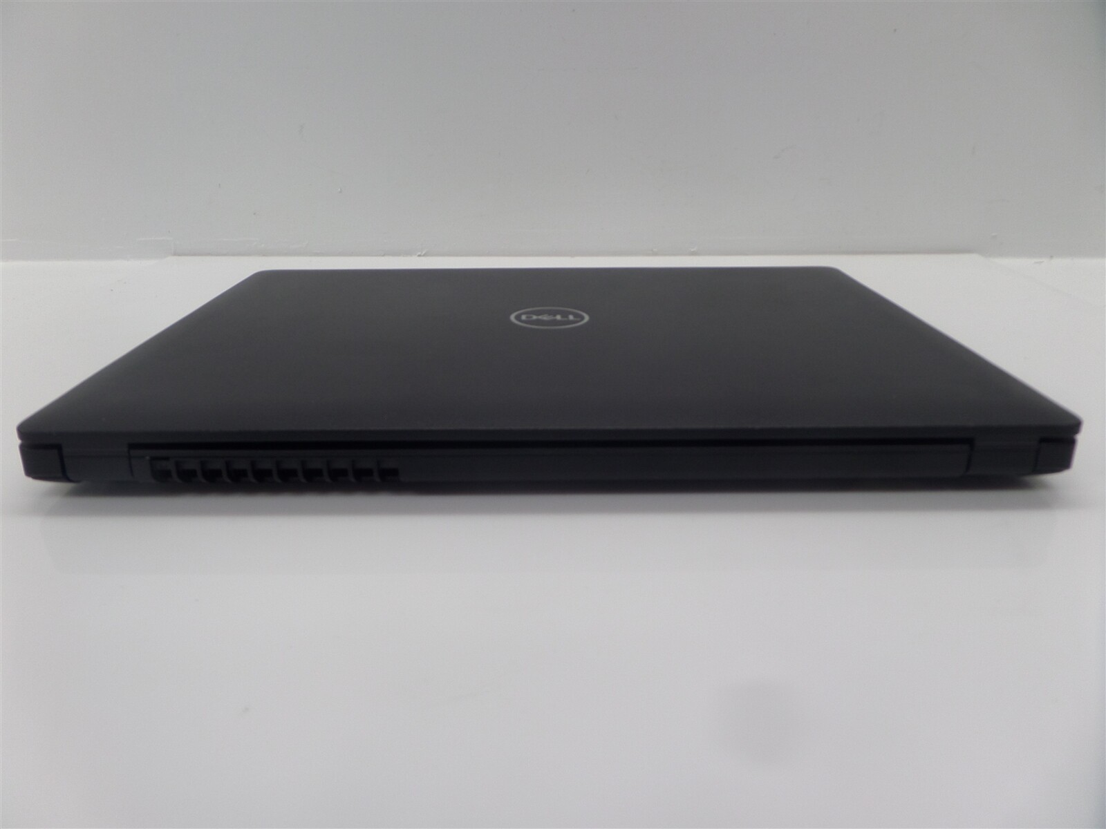 Dell Latitude 3480 14″ Intel Celeron 3865U 1.80GHz 8GBRAM Laptop