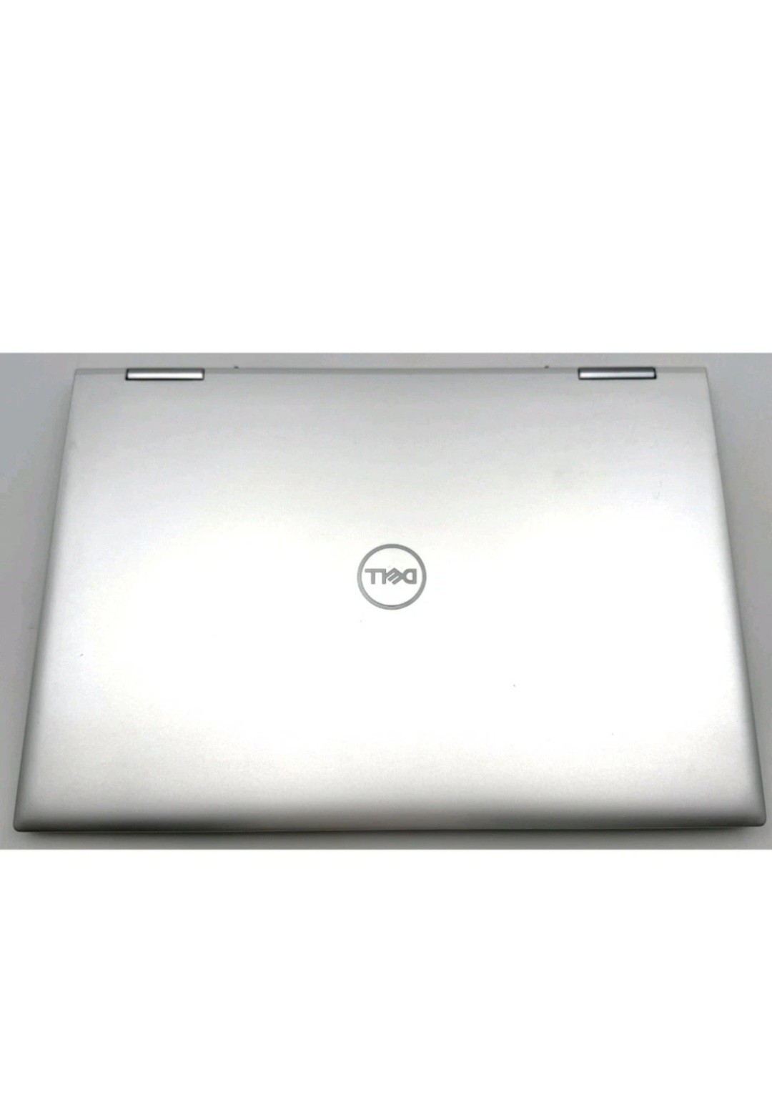 Dell Inspiron 7706 – 17″ – i7-1165G7 – 8GB RAM – 256GB SSD