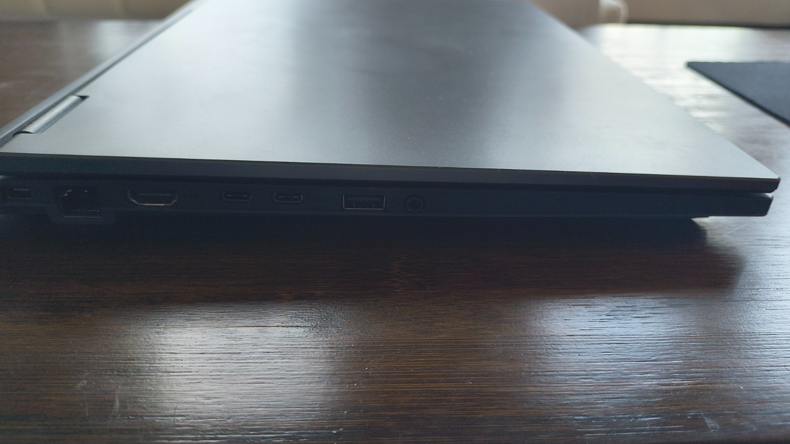 ASUS-TUF Gaming F16 16″ FHD+ 165Hz Gaming Laptop – Intel i7-14650HX Japan Model