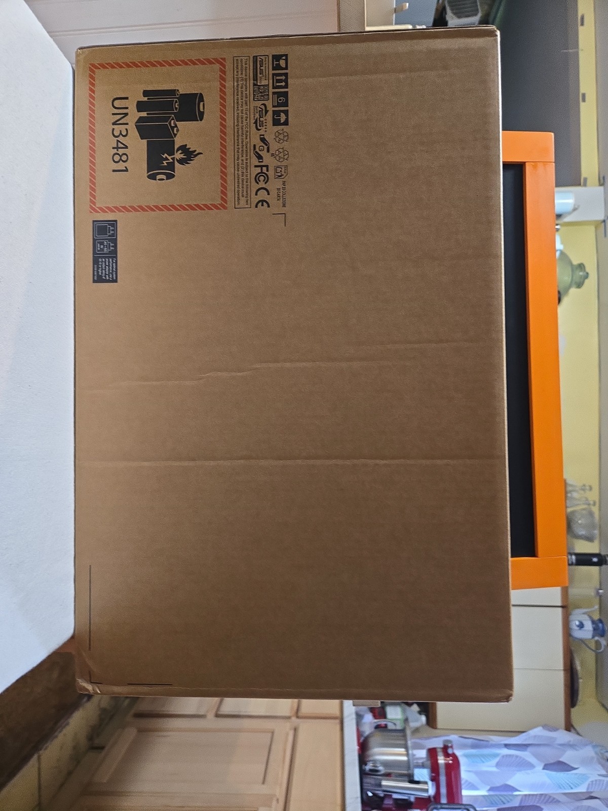 ASUS Vivobook Copilot+ AMD Ryzen 7-260 32GB RAM 2TB PCIe SSD 18 in WUXGA 144Hz