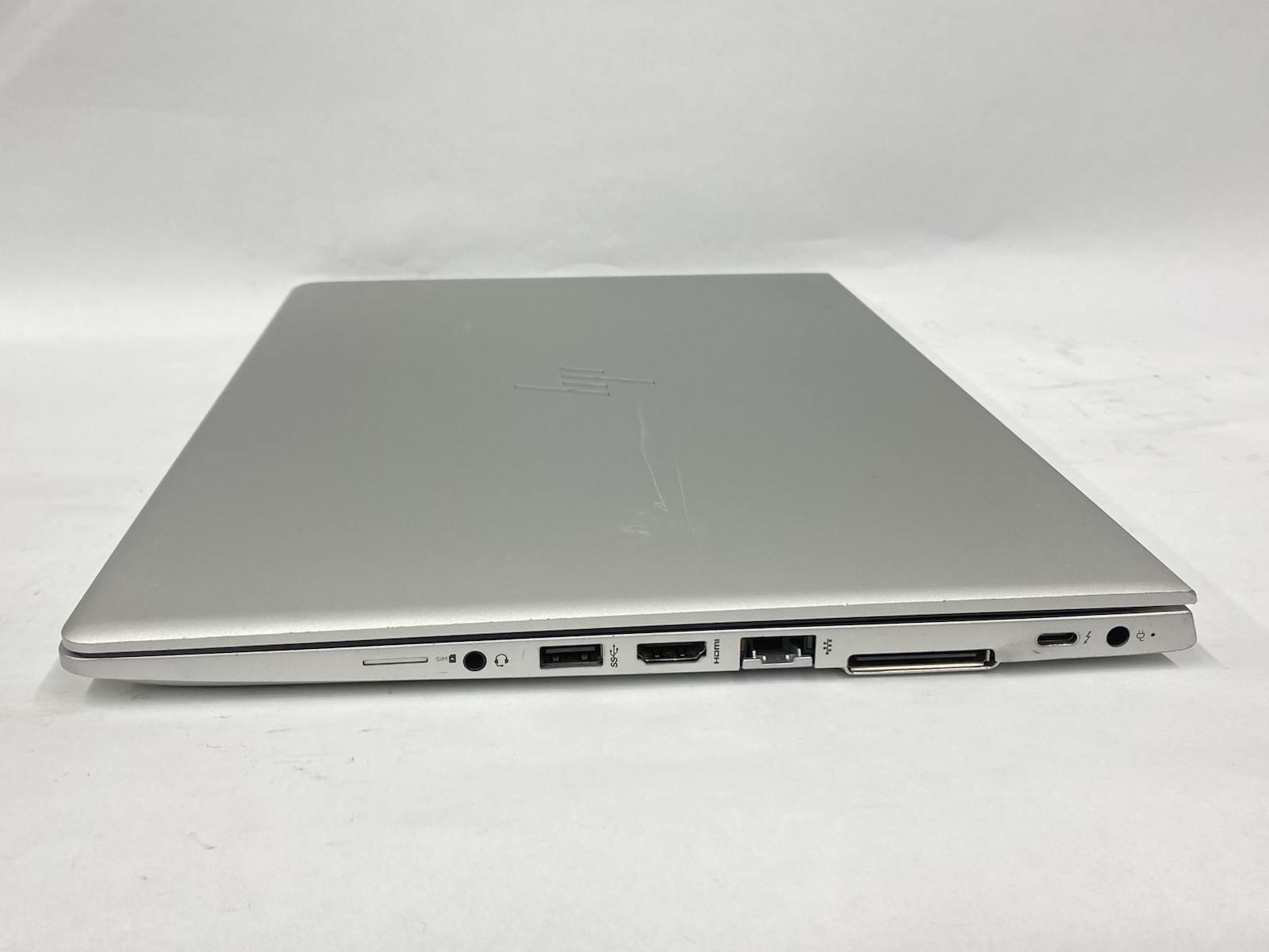 HP 840 G6 – B-Grade – 14″ FHD TOUCH – i5-8265U – 8GB – 256GB SSD – Win 11 Pro