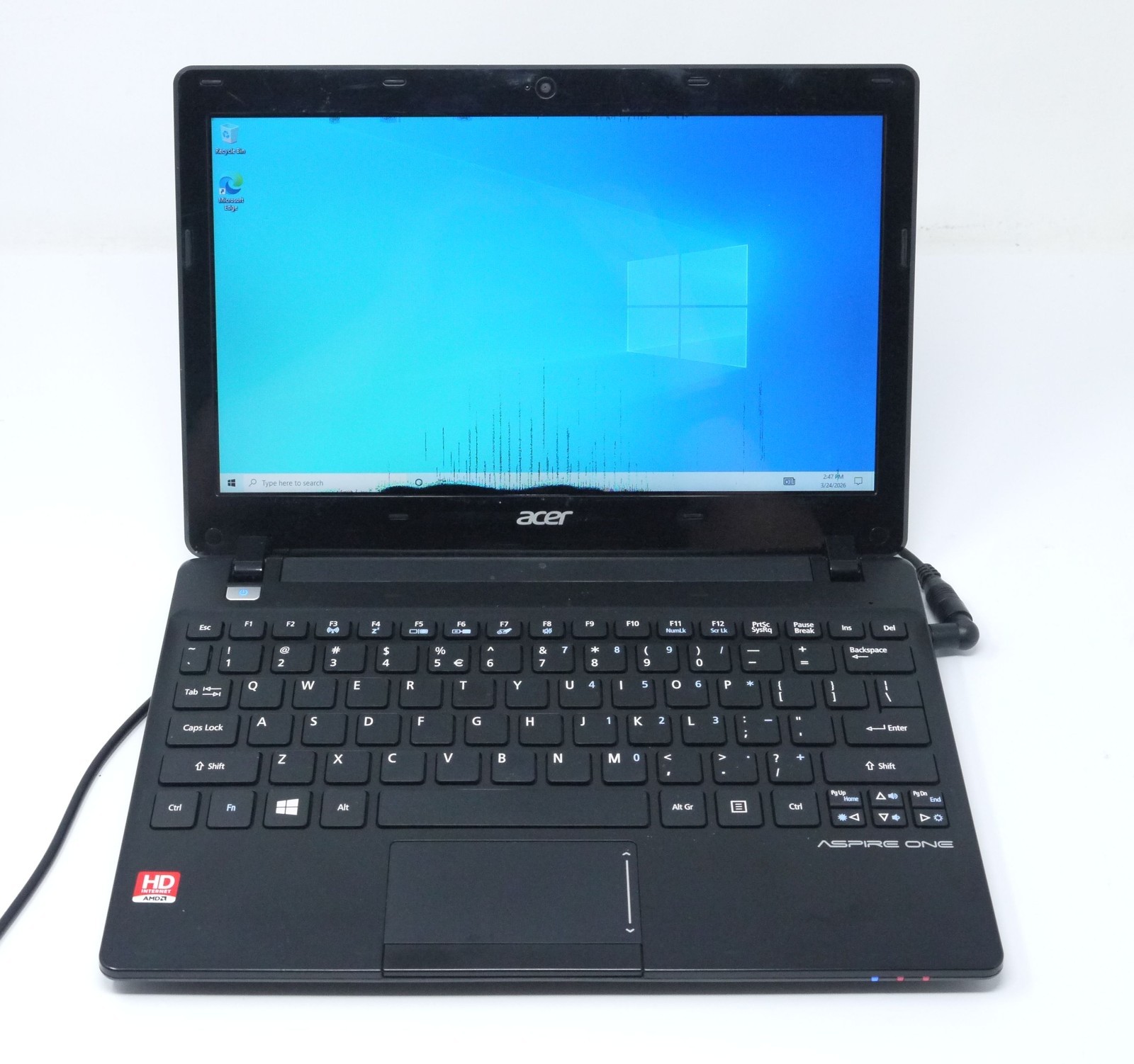 Acer Aspire One 725-0494 11.6″ Netbook – AMD C-70 / 4GB / 320GB HDD – Read Desc