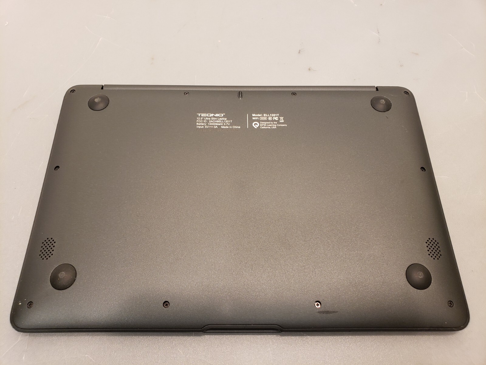 Teqnio Ultra Slim Laptop ELL1201T 12.5″ Windows 10 32GB SSD 2GB Intel Atom