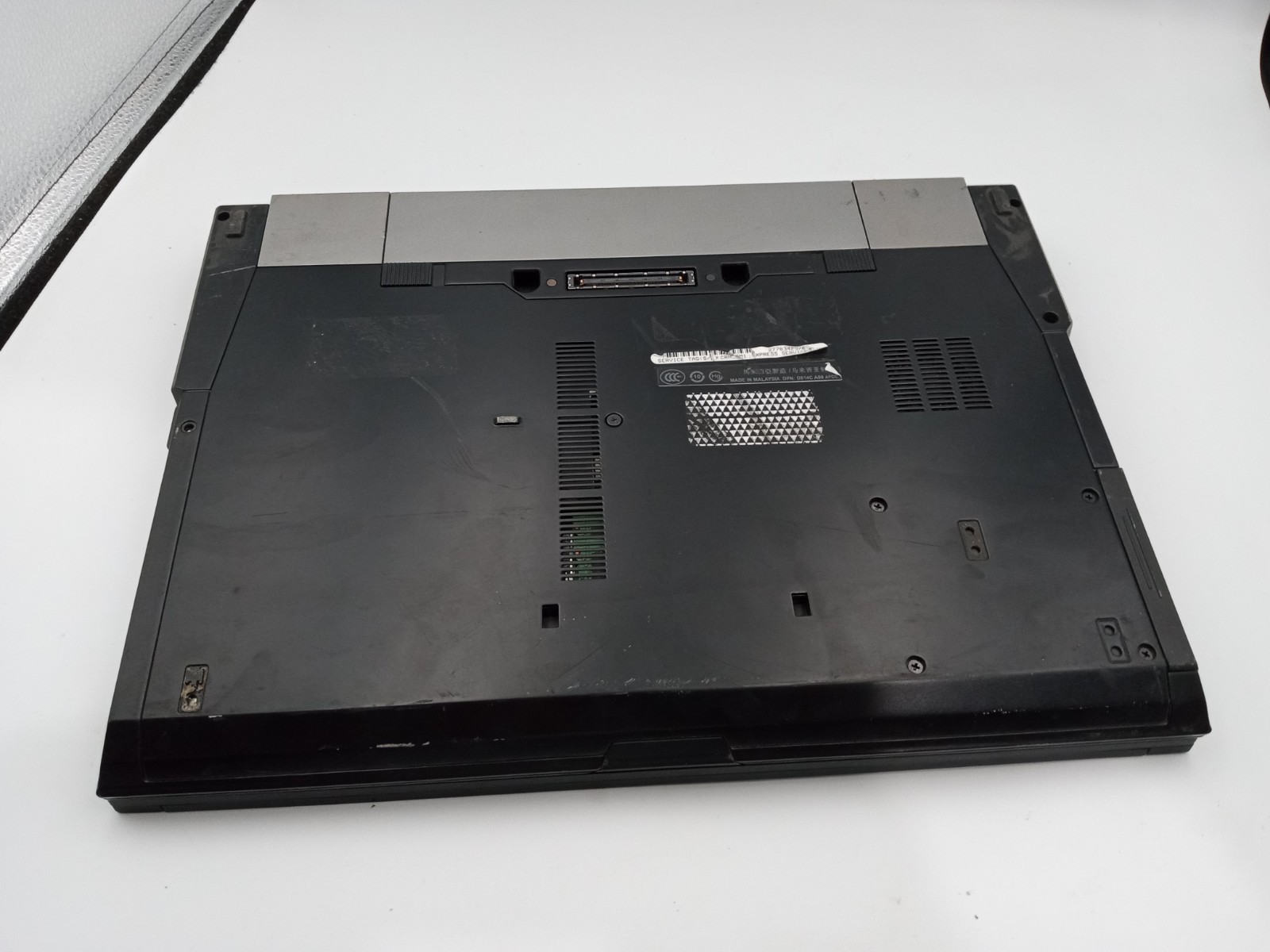 Dell Latitude E6500 15″ Laptop C2D 2GB RAM 320GB HDD WinXP NVS160M *READ* -RR