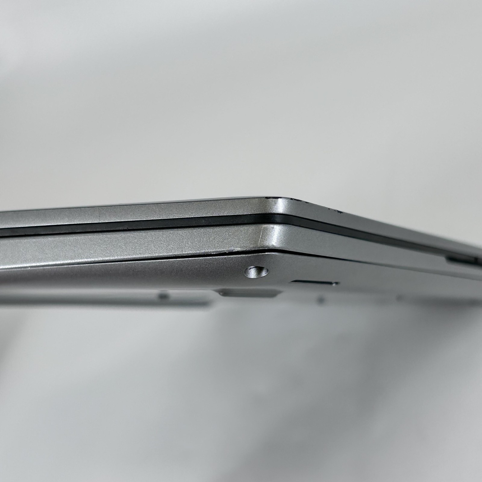 Dell Latitude 5450 14 Gray FHD 1.7 GHz Ultra 7 155U 16GB 512GB SSD – Bad Mic