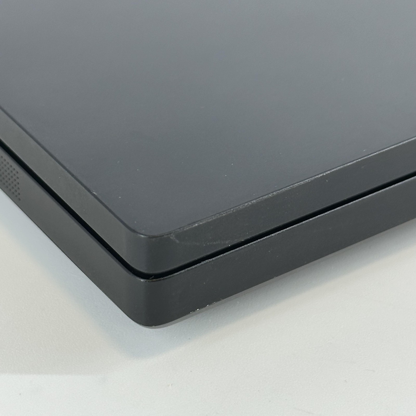 Razer Blade 18 Black 120Hz UHD+ 2.2 GHz i9-14900HX 64GB 2TB/2TB NVIDIA RTX 4090