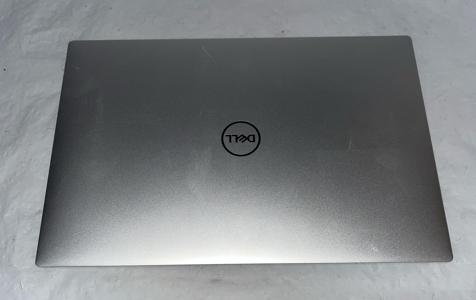 Dell XPS 13 9300 13.4″ i5-1035G1@1.20GHz, 8GB RAM, 256 GB M2, Win 11 Pro *READ
