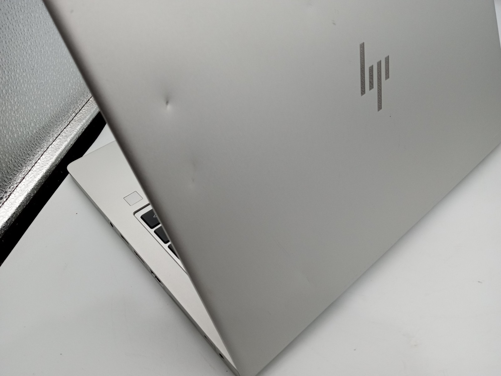 HP EliteBook 745 G6 14″ Touchscreen Ryzen 5 3500U 4GB RAM 128GB SSD Win 11 -RR