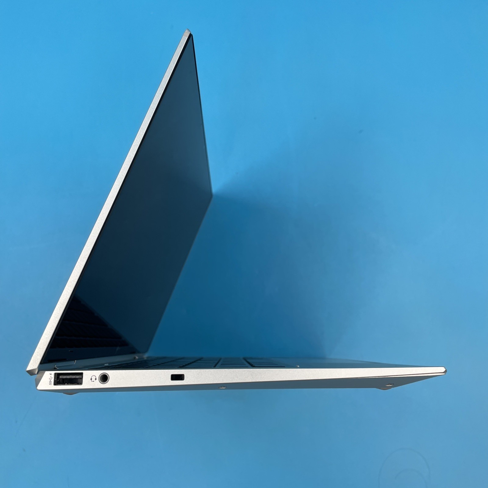 HP EliteBook x360 1030 G8 | i5-1135G7 | 16GB RAM | 256GB SSD | WIN 11 PRO | 88%