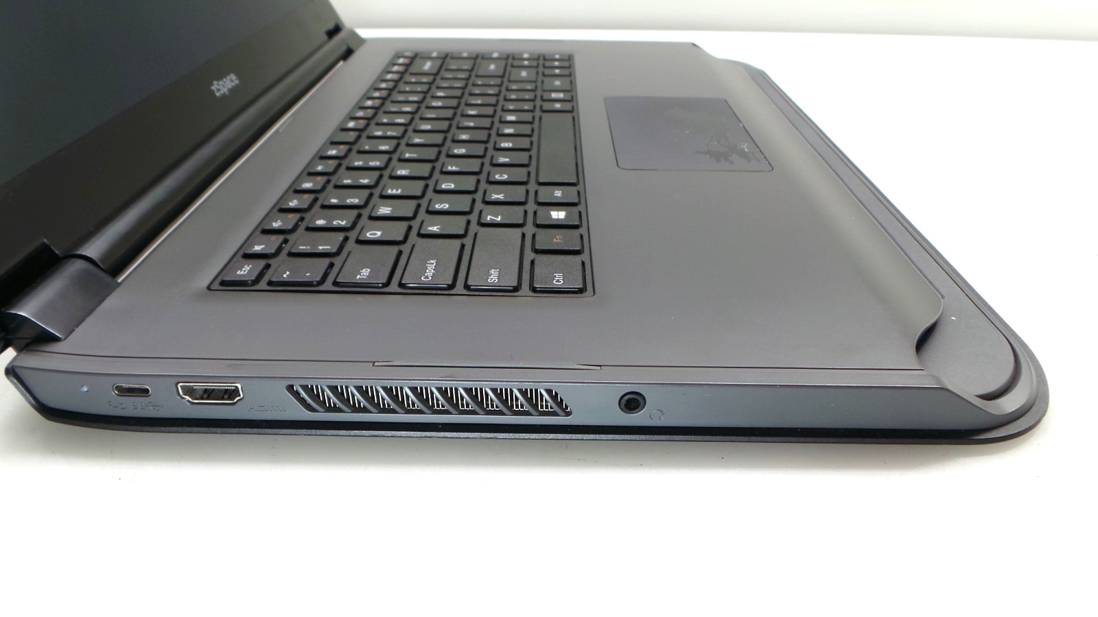 zSpace W1847 AMD A9-9420 RADEON R5 15.6” 3.00GHz 8GB RAM 256GB SSD WIN 11 PRO