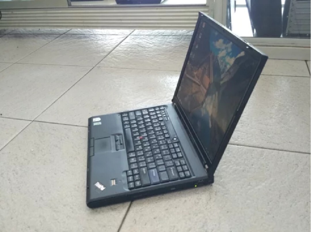 LOADED IBM T60 ☆THINKPAD☆ 14″ 4:3 LCD, Win 7 PRO, MS Word,DVD,READY 2 USE laptop