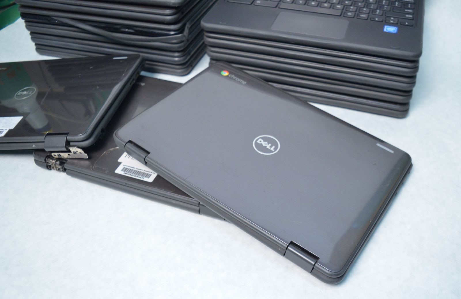 Lot 10 Dell Chromebook 11 3189 11.6″ Celeron N3060 2.48GHz 4GB-RAM 16GB-SSD