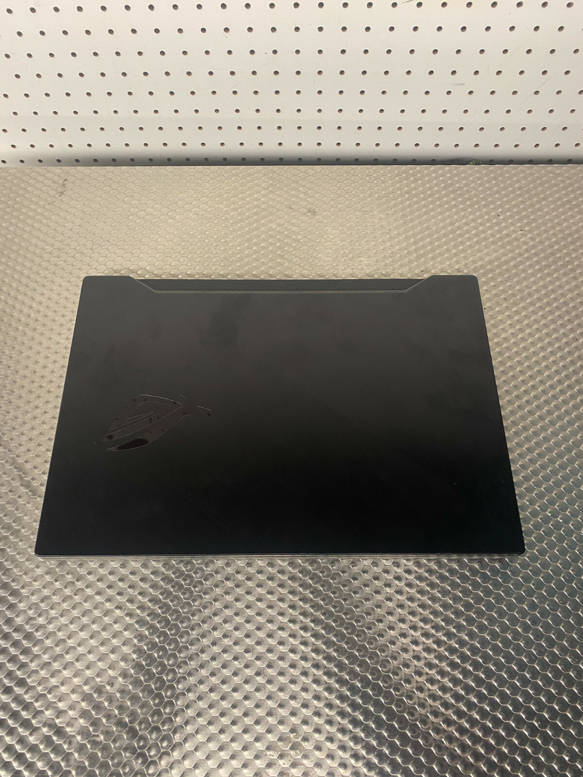 2019 ASUS Rog Gamer Laptop 15.6″ 512gb SSD 16gb AMD Ryzen 7 3750h GTX 1660 TI