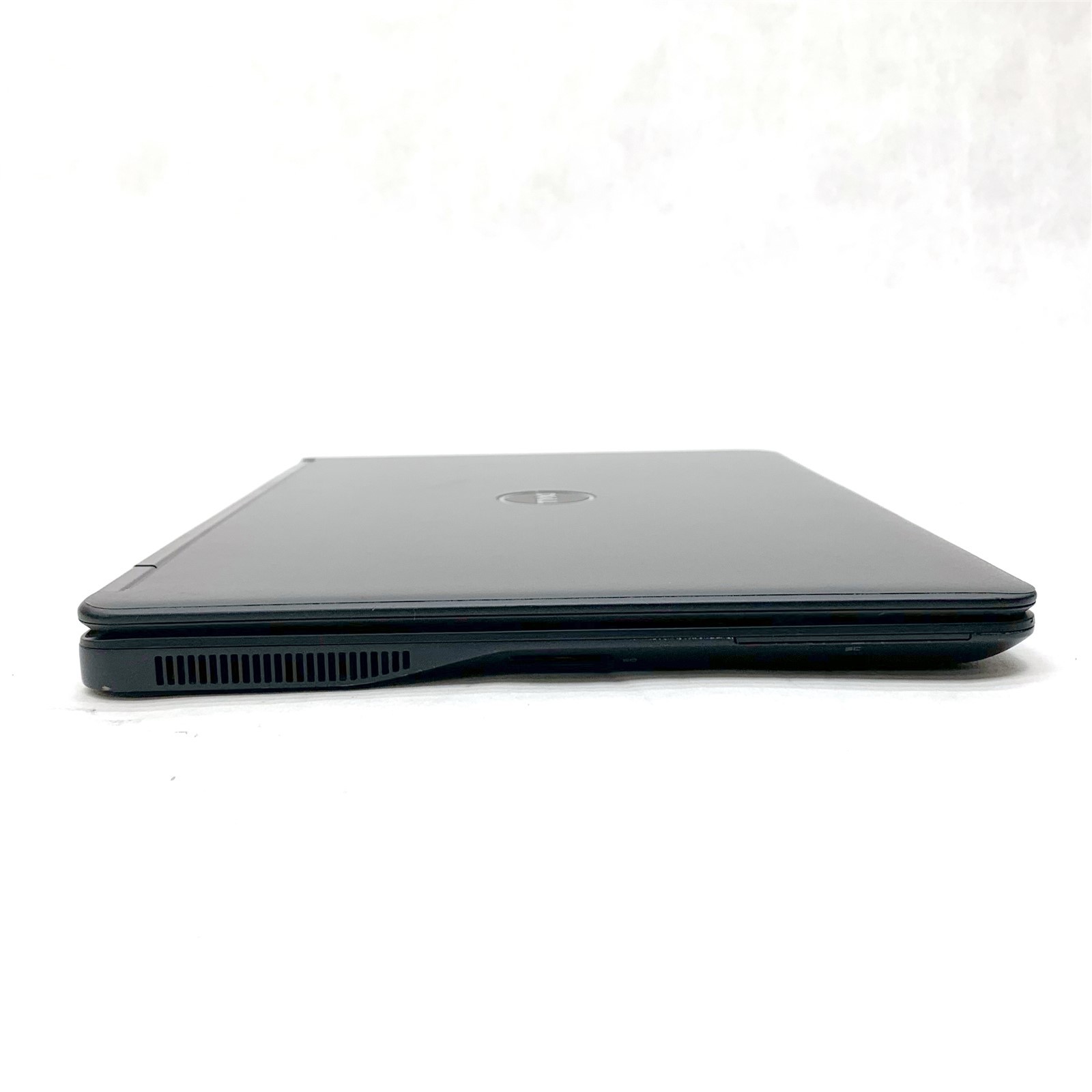 Dell Latitude E7450 14″ HD Intel i5-5300U 2.30 GHz GB 480GB SSD Win 10 No COA