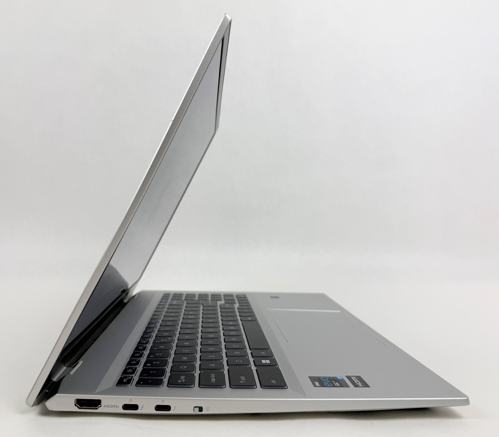 MSI Prestige 16 EV0 A13M280US 16″ 2560×1600 i7-1260P 16GB 1TB SSD W11P