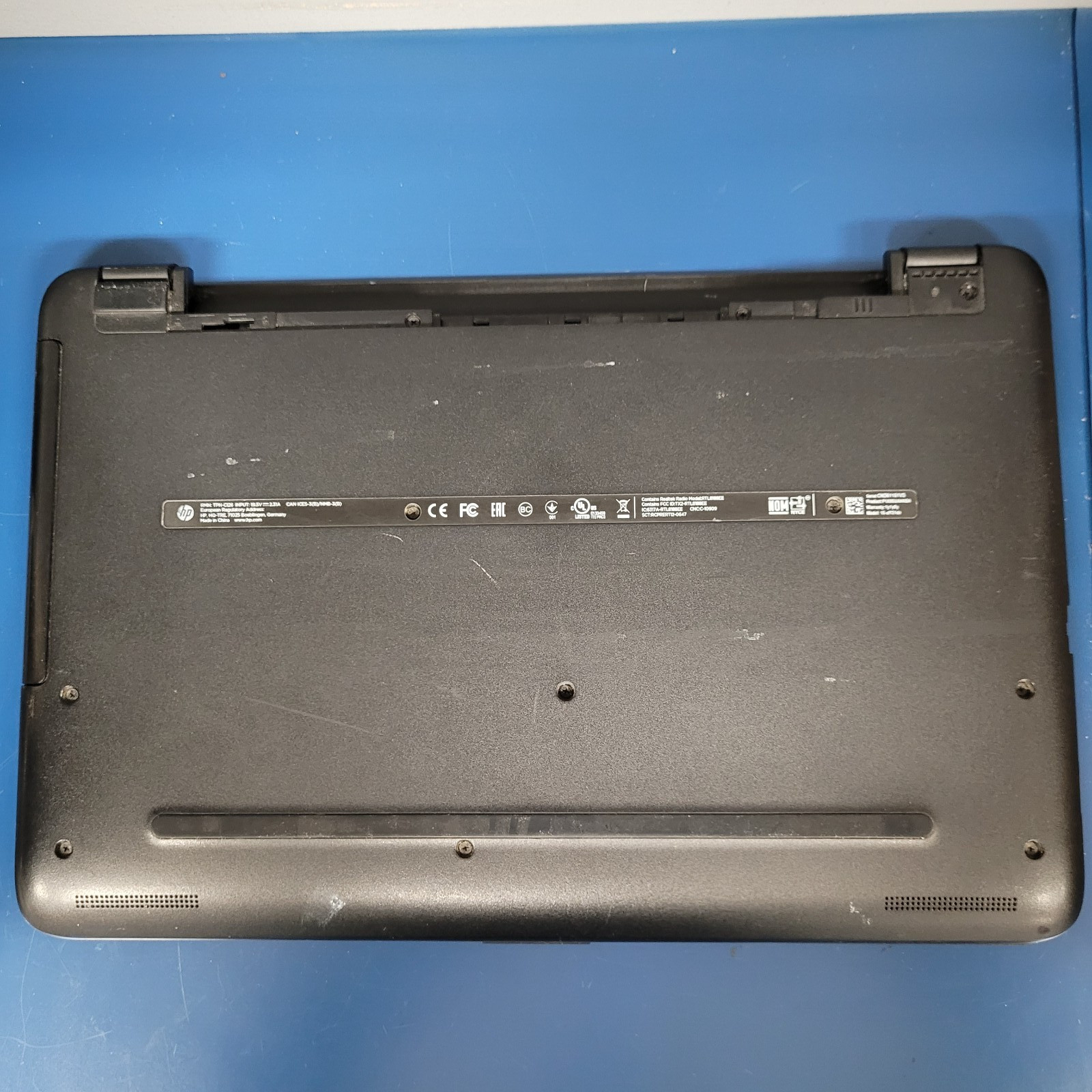 HP Laptop 15-af131dx 15.6″ A6-5200 2.0GHz 4GB RAM Windows 10/11