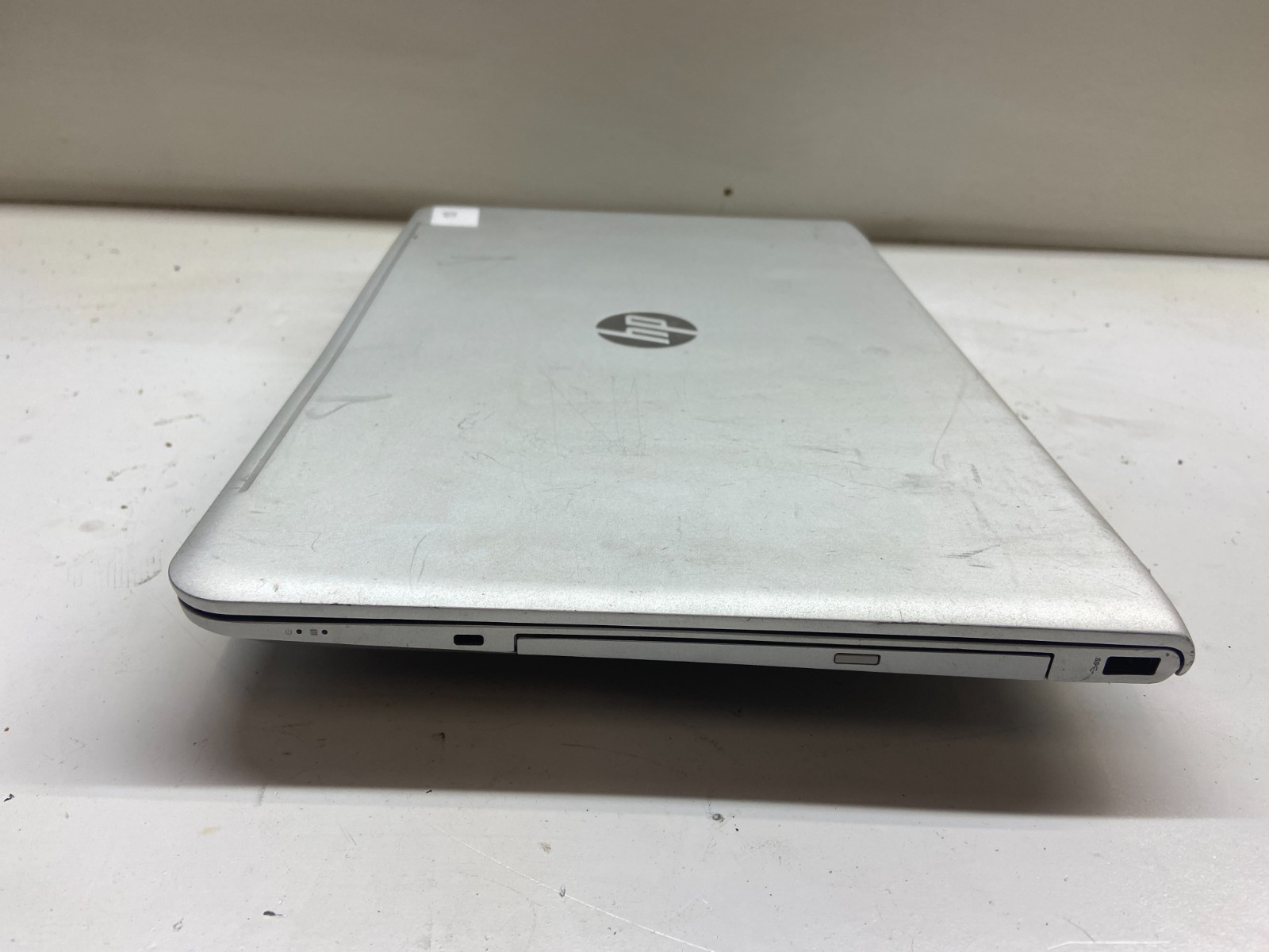 HP Envy 15T-AE000 Intel Core i7 4th Gen. NO RAM NO HDD NO BAT