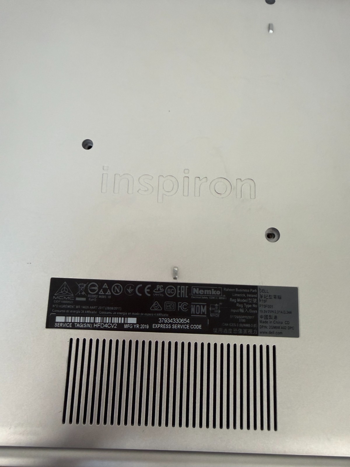 Dell Inspiron 15 3585 P75F Laptop for Parts/Repair
