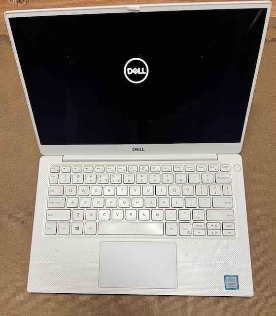 Dell XPS 13 Touchscreen Laptop