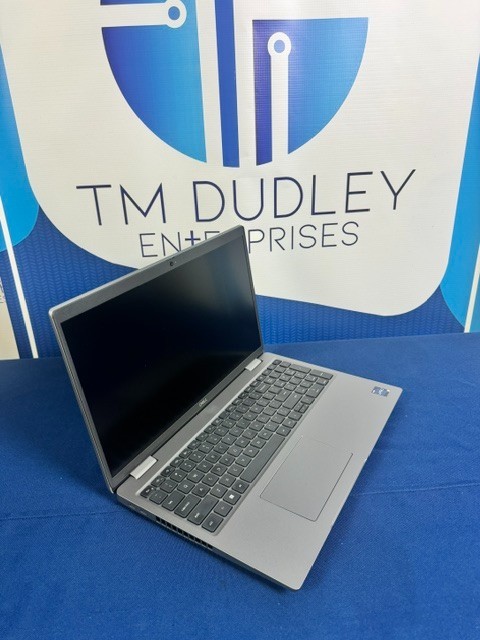 Dell Precision 3571 Intel Core i5-12600H 16GB 256GB SSD 15.6″ NVIDIA T600