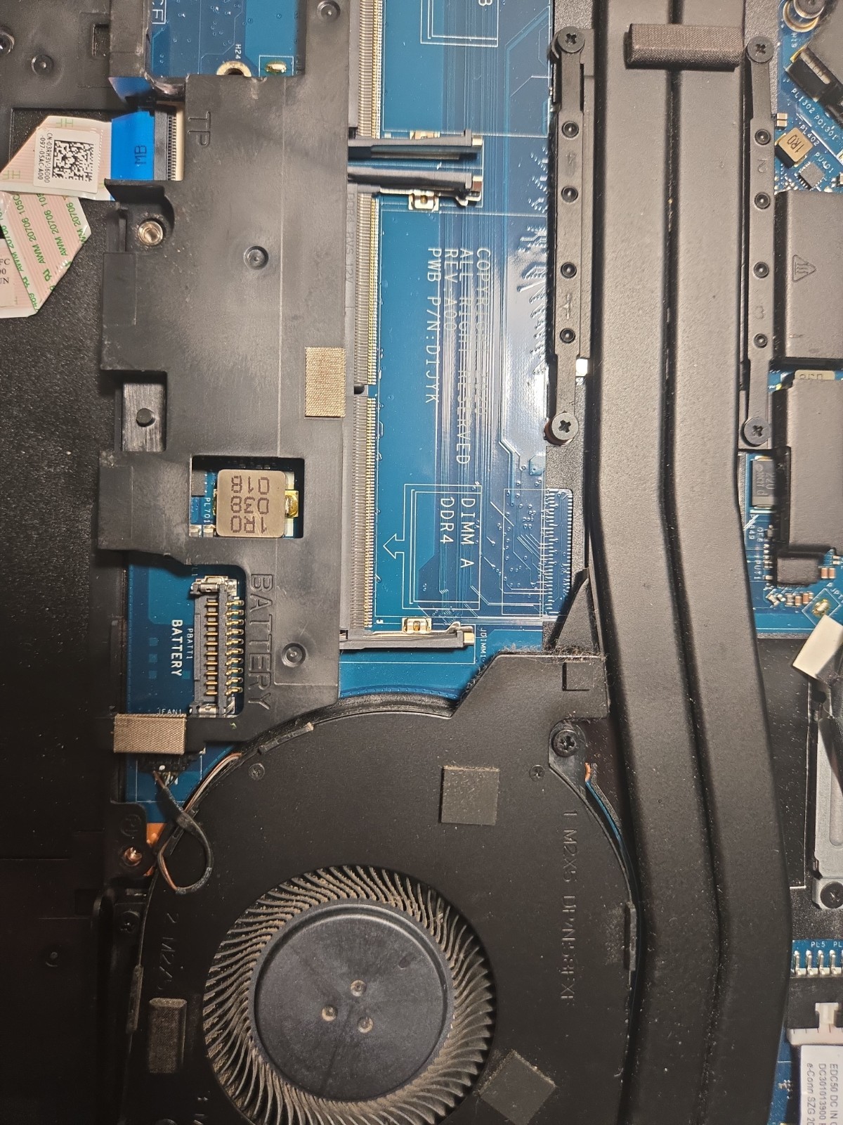 Dell 15,6″/ i5-10400H/ Camera/../ NO SSD, NO RAM, NO BATTERY, NO AC/ TESTED#16