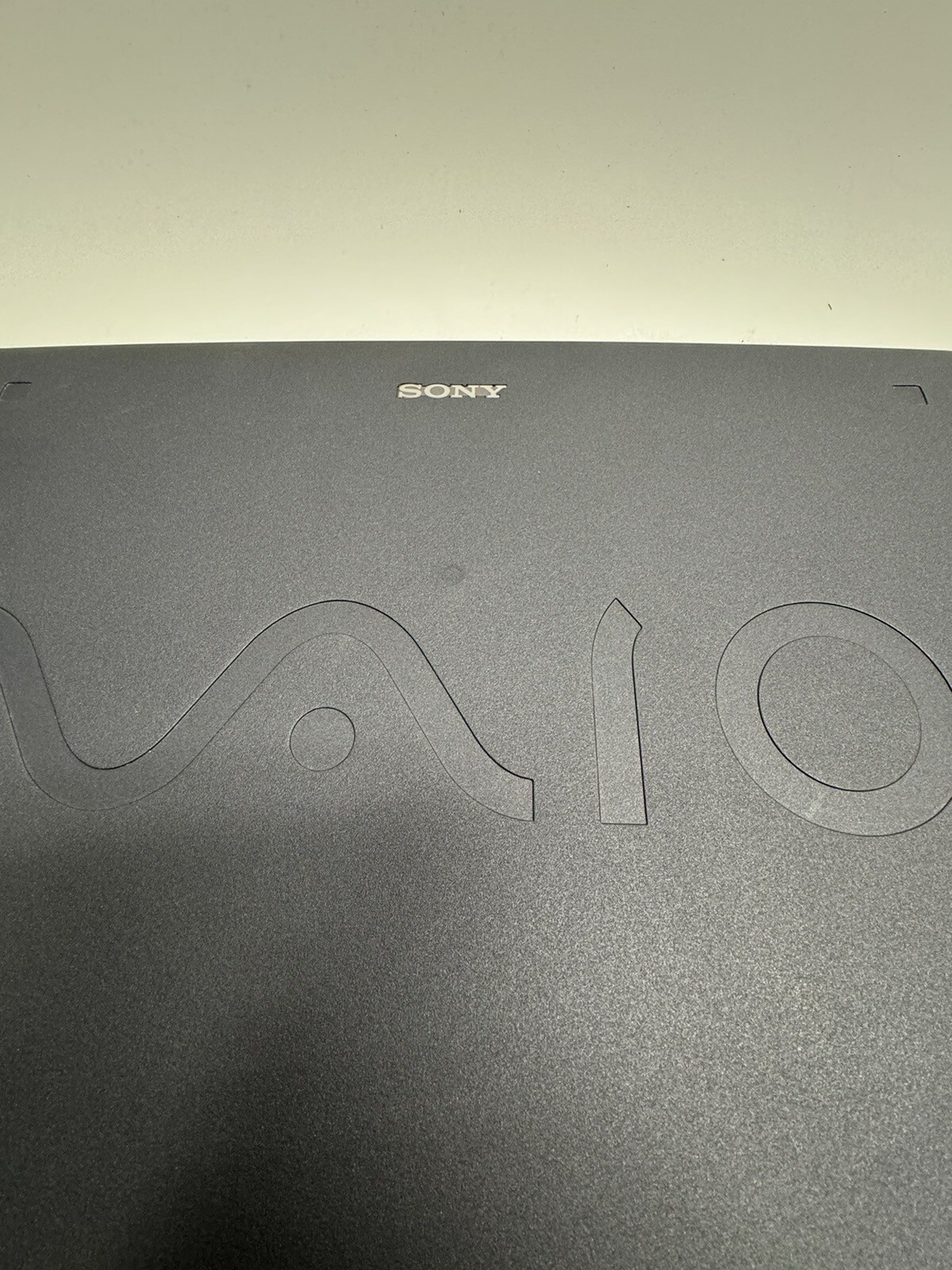 VINTAGE Sony VAIO PCG-F340 Laptop w/OEM Power Adapter For parts or repair.