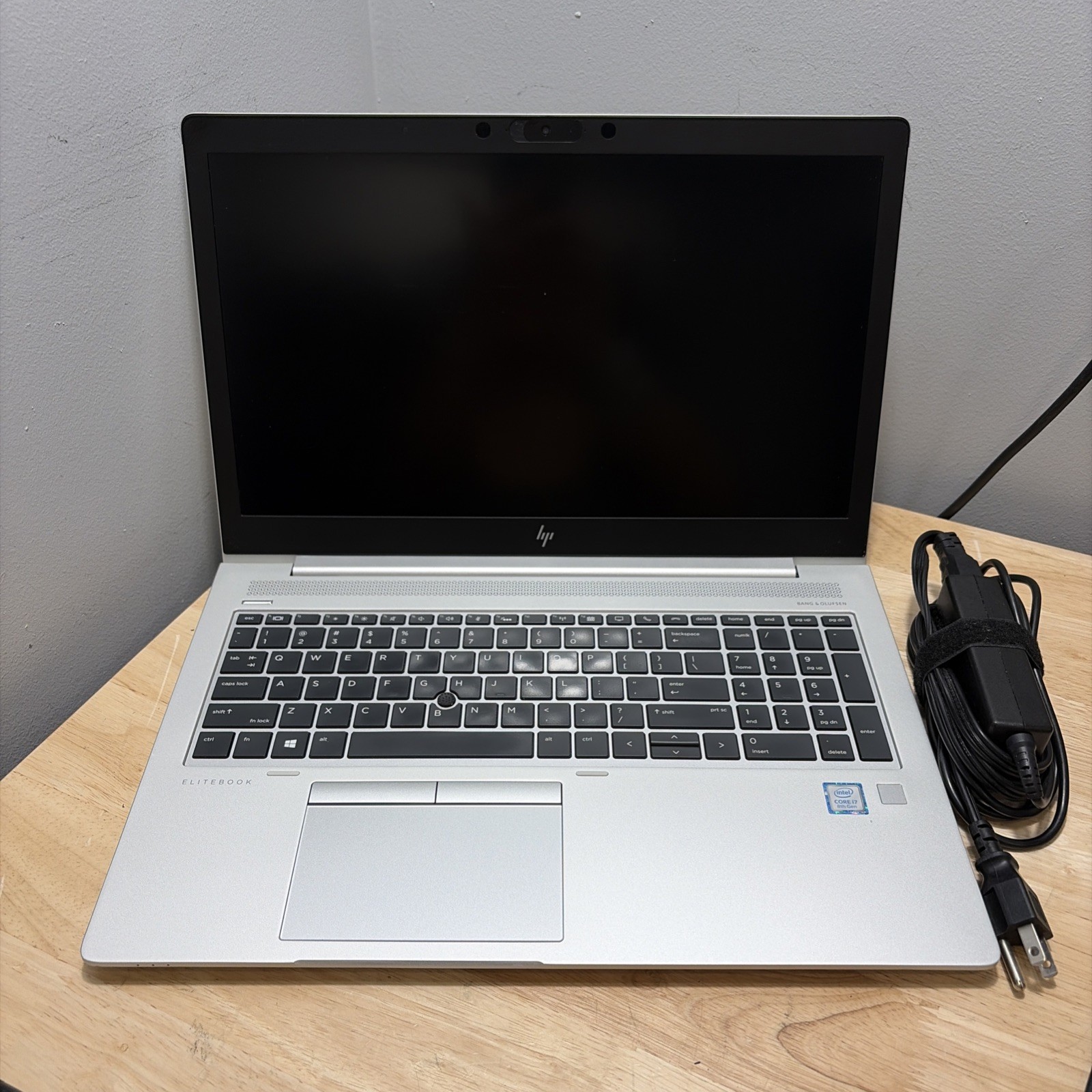 HP EliteBook 850 G6 CORE I7-8665u 1.90GHZ 16GB 256GB SSD WCAM WIFI W11 & CORD