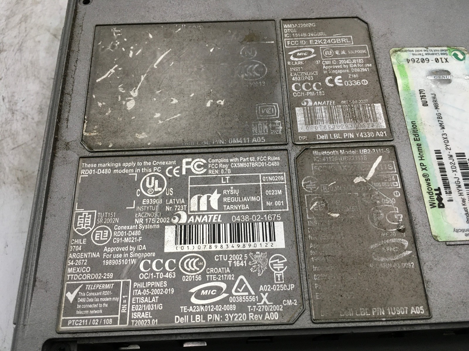 DELL INSPIRON 8600 – FOR PARTS – Intel Pentium M – 1GB RAM – READ DESCRIPTION-BB