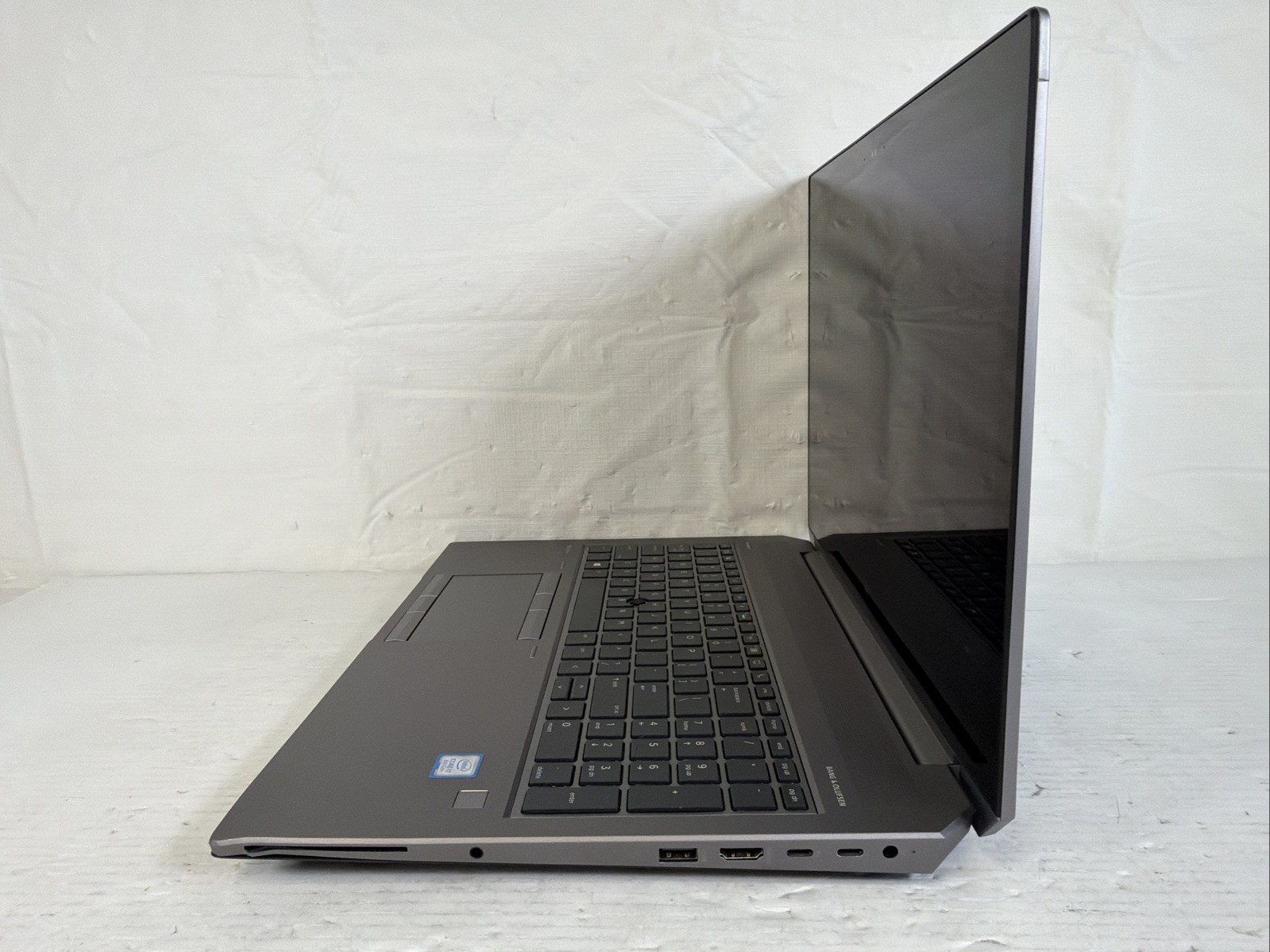 HP Z Book 15 G5 17.3″ i7-8750H@2.2GHz, 16GB RAM, NO SSD/OS – READ -DENT- WORKS