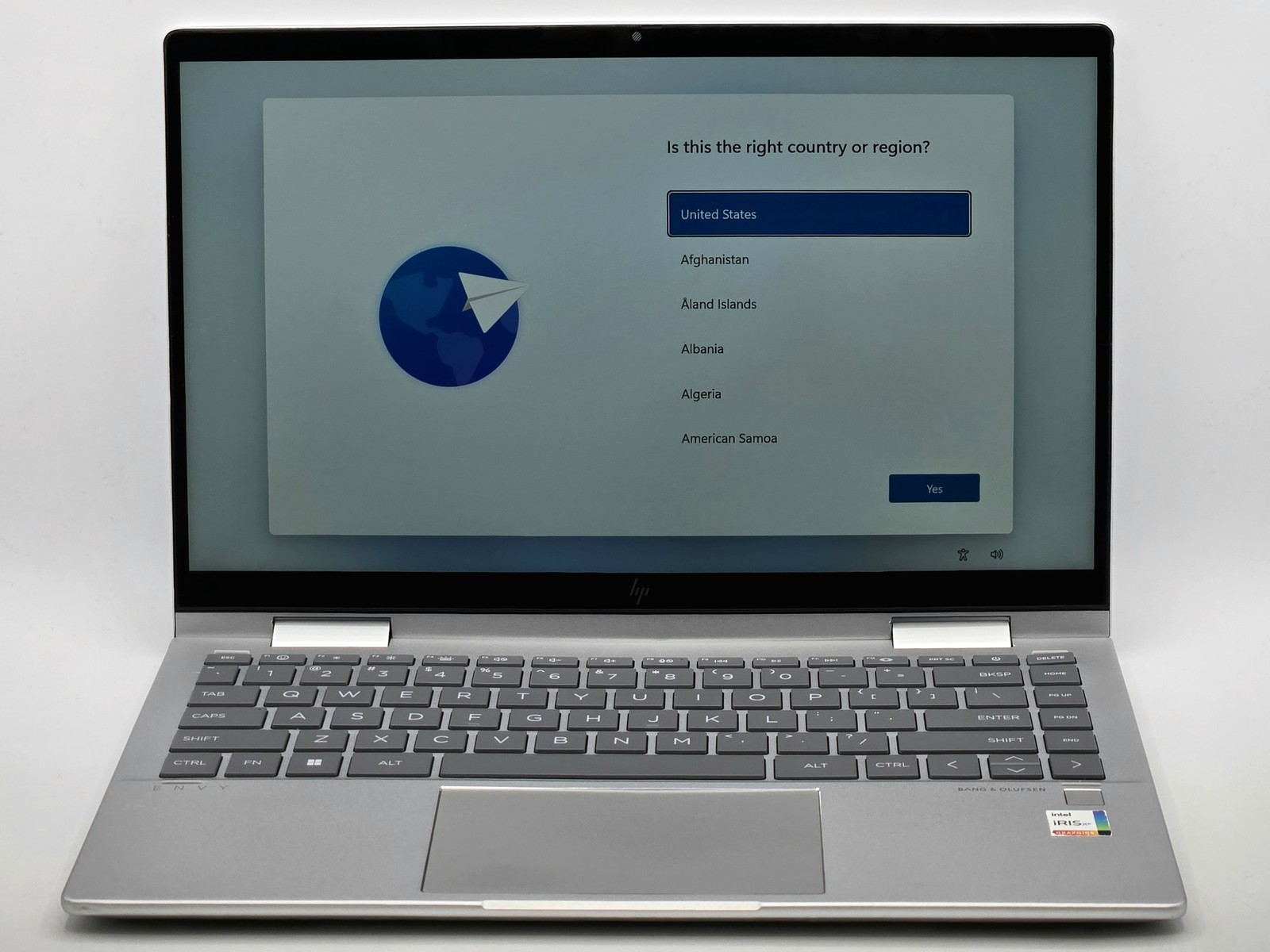 HP Envy x360 2-in-114-es0013dx 14″ FHD Touch I5-1335U 512GB 8GB W11 Backlit FPR