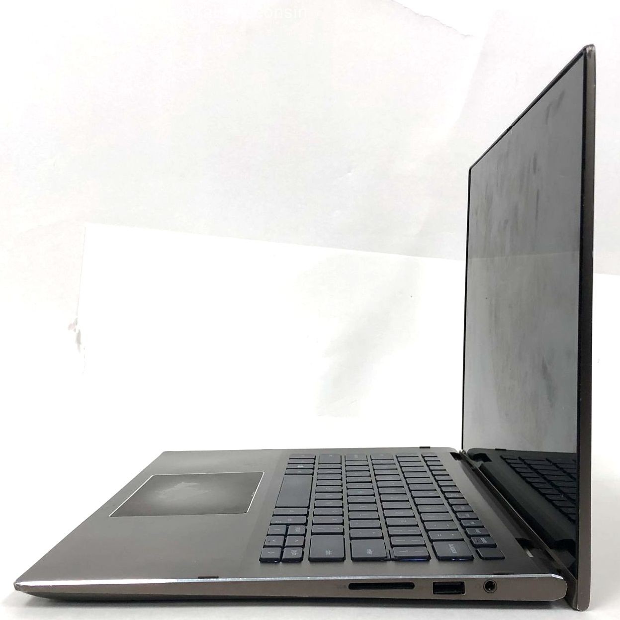 Dell Inspiron 7405 2n1/R5/8GB/256GB SSD/Cracked Screen/As-Is